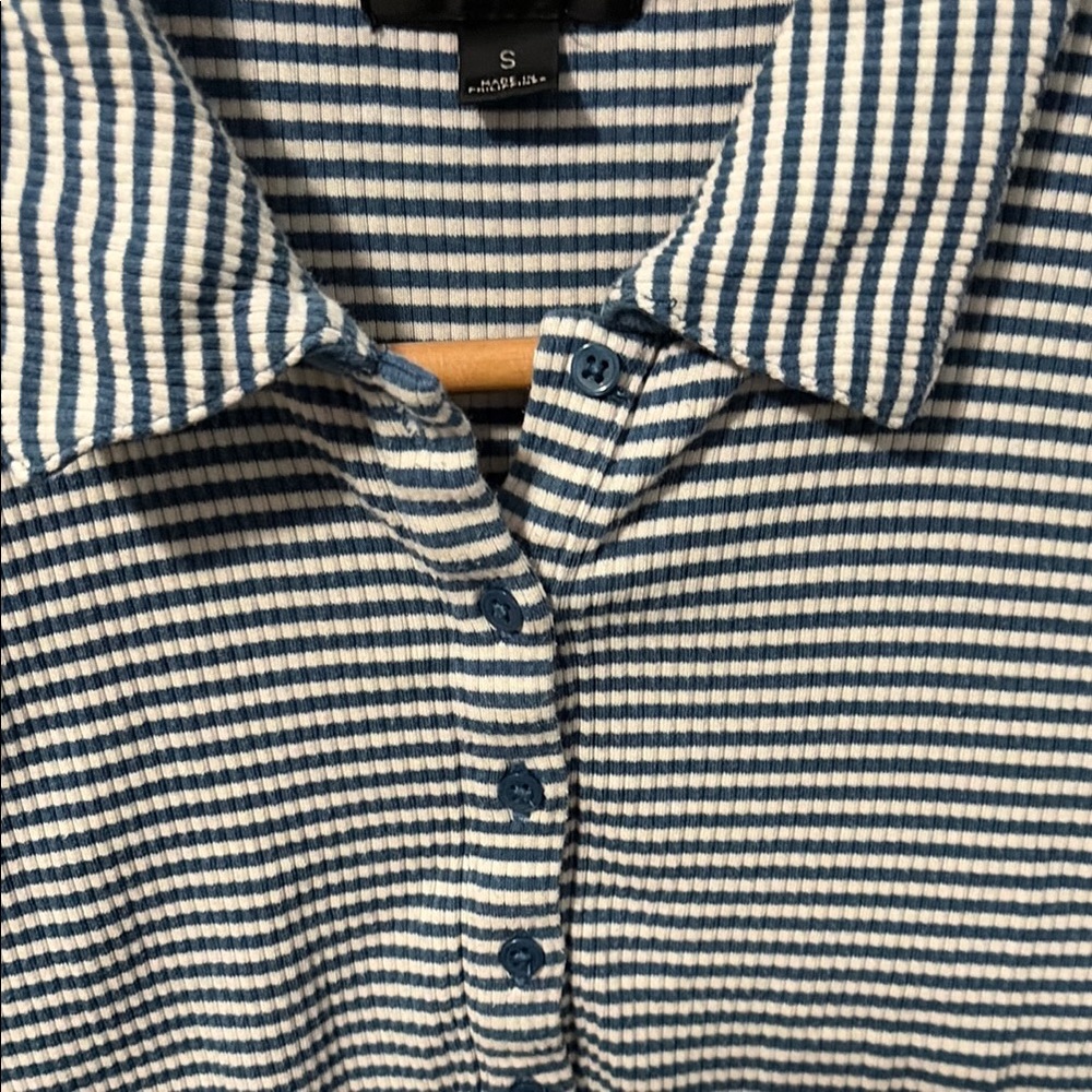 Women’s Striped Polo Tee in Navy & White - Picture 3 of 5